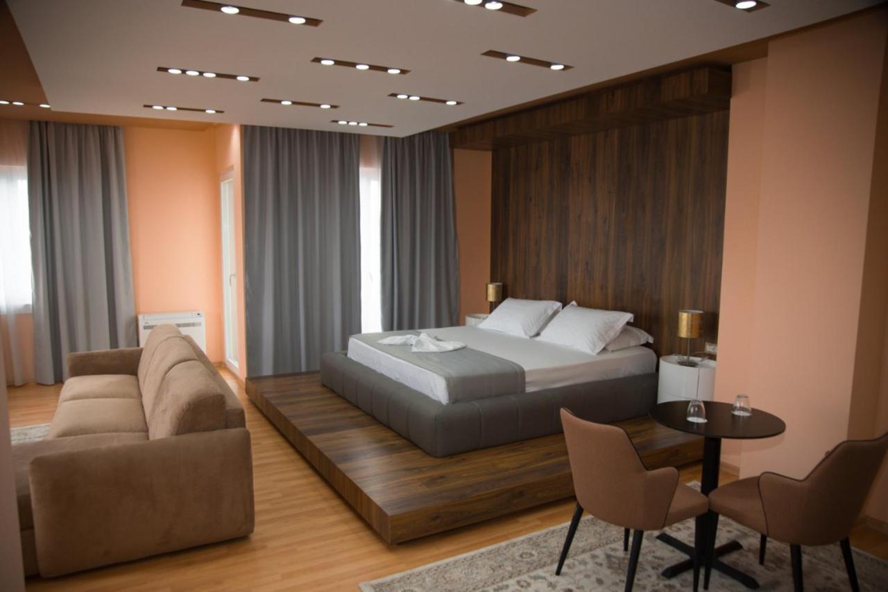Hotel Elite Pogradec Habitación foto