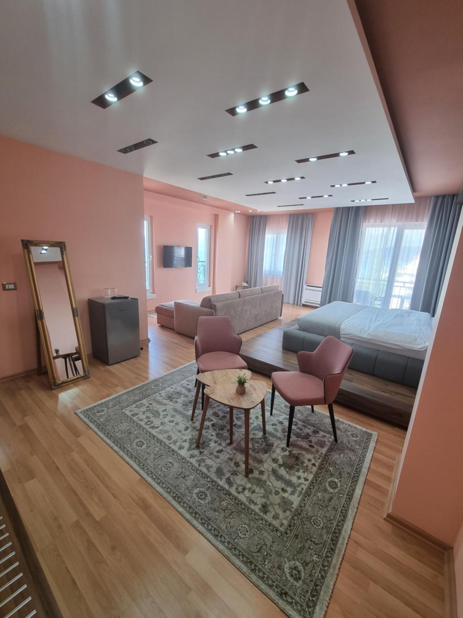 Hotel Elite Pogradec Habitación foto