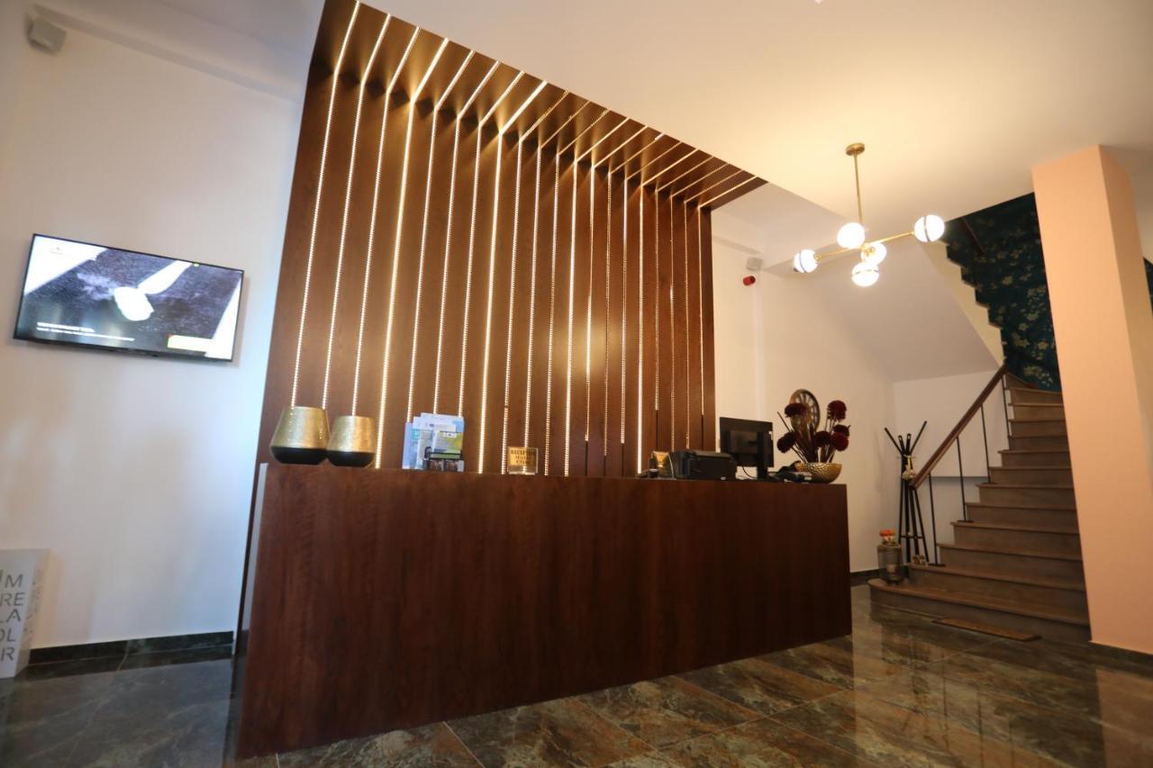 Hotel Elite Pogradec Exterior foto